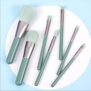 β€οΈ 7 pcs Make up Brushes 10350